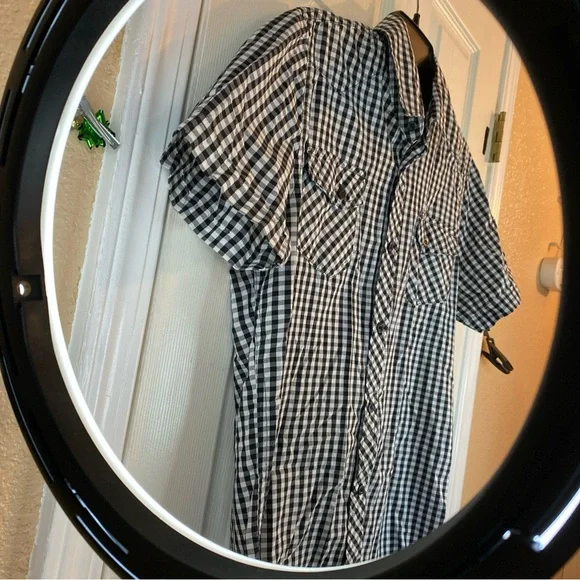 Burnside Mens S SMALL Button Down Shirt Plaid Checks Pockets Short Sleeve Adult - Picture 5 of 11